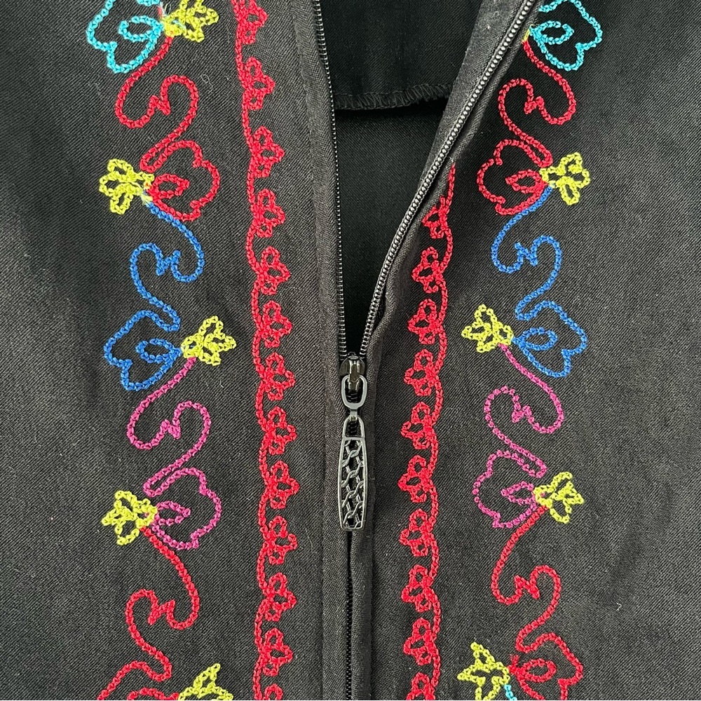 Elementz XL Black Light Jacket Full Zip Embroidered With Shoulder Pads - Picture 4 of 5